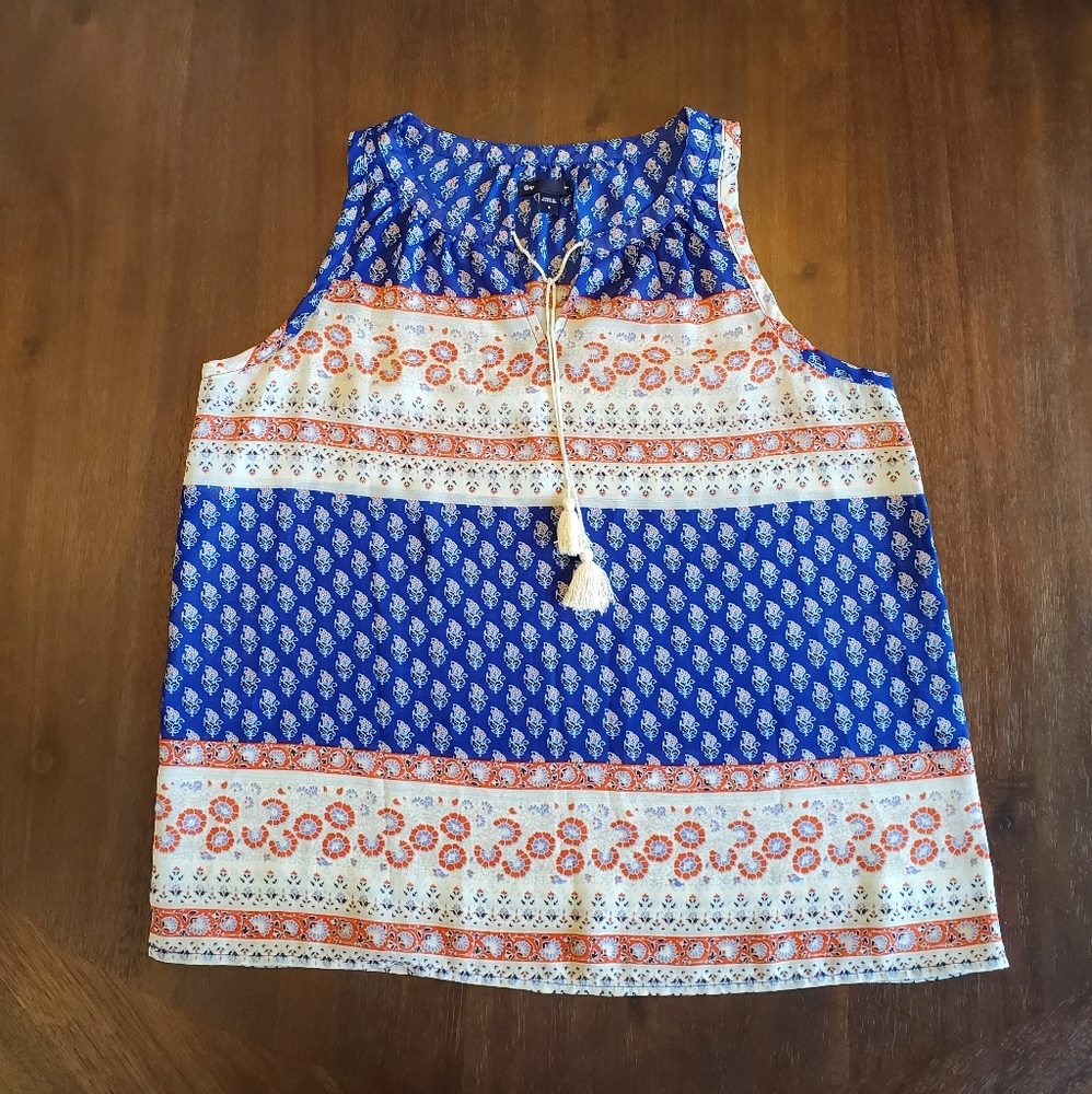 GAP Bohemian style sleeveless blouse size S